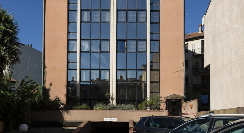 Hotel De Brienne 4*
